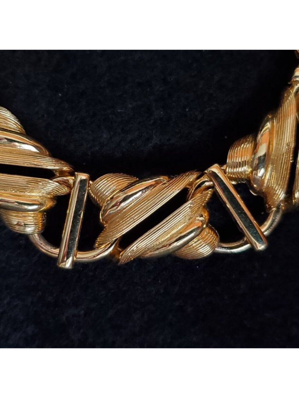 Vintage Monet Choker Necklace Gold Tone Chunky Statement 15"